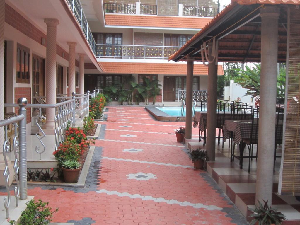 View Heights Resort Ковалам Екстериор снимка