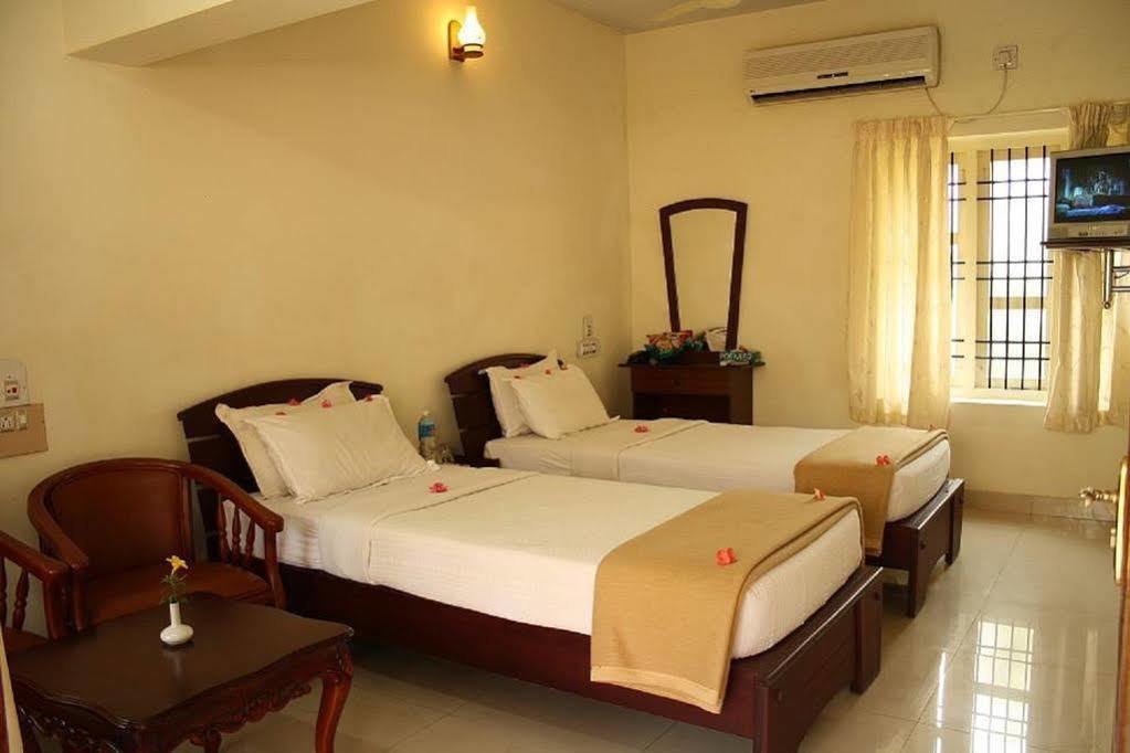 View Heights Resort Ковалам Екстериор снимка